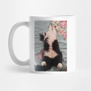 Tuxedo Cat Funny Cute Sleeping and Air-Kneading Mug